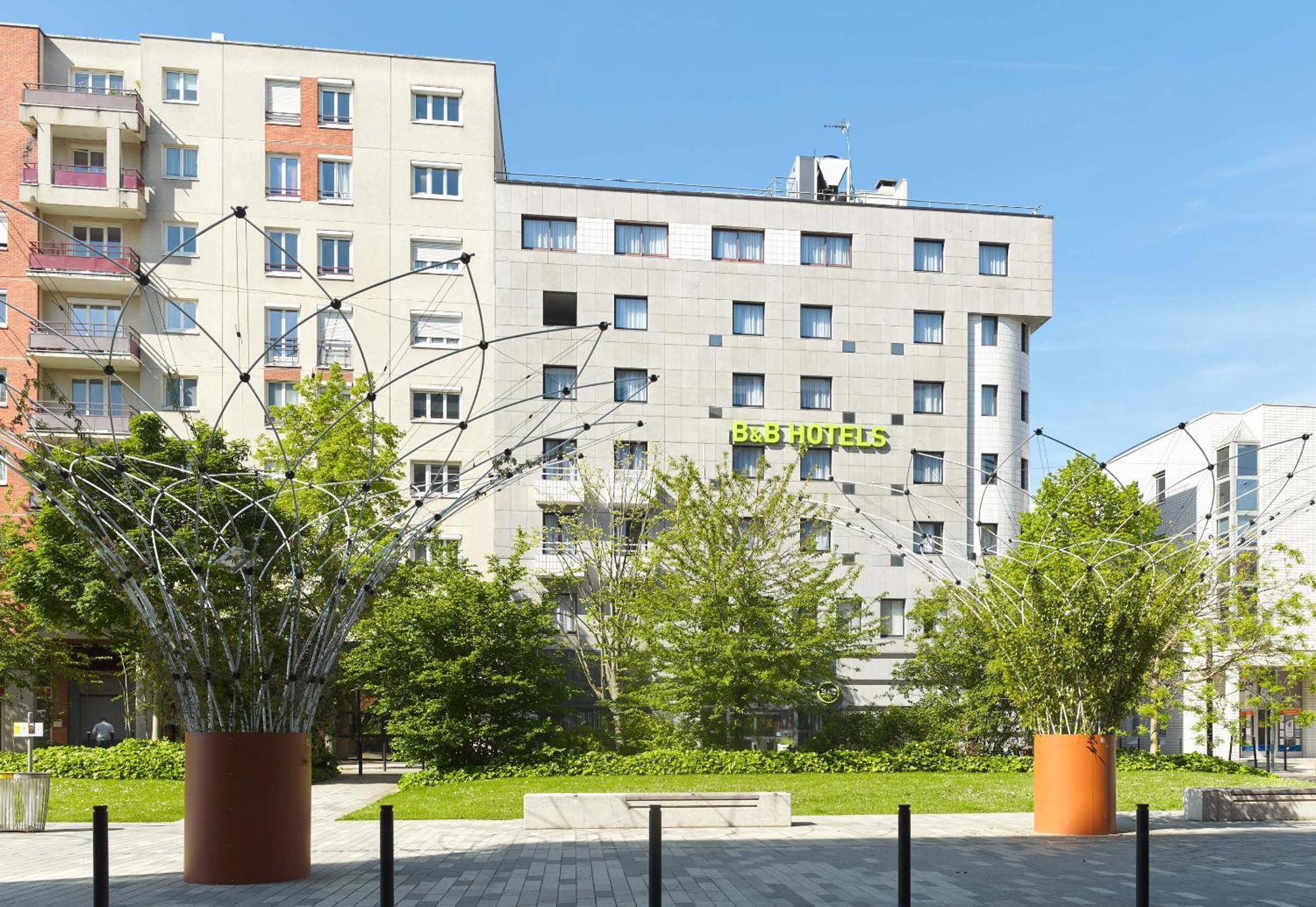 B&B Hotel Saint-Quentin-En-Yvelines Centre Gare 4 Etoiles Montigny-le-Bretonneux Kültér fotó